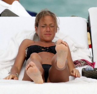 Yulia Baranovskaya feet photo 9