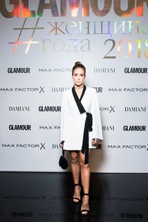 Yulia Baranovskaya feet photo 15