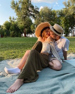 Yulia Buinovskaya feet photo 3