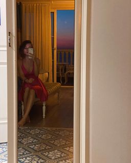 Yulia Buinovskaya feet photo 1
