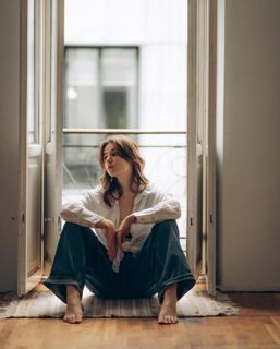 Yulia Buinovskaya feet photo 3