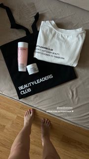 Yulia Buinovskaya feet photo 3