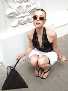 Yulia Buinovskaya feet photo 3