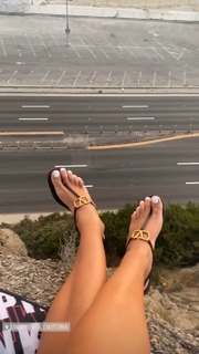 Yulia Efimova feet photo 17
