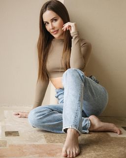 Yulia Mikhalkova-Matyukhina feet photo 15