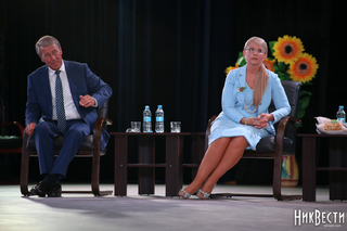 Yulia Tymoshenko feet photo 6