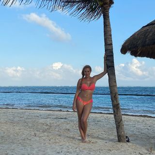 Yuliana Peniche feet photo 12
