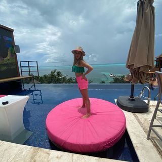 Yuliana Peniche feet photo 19