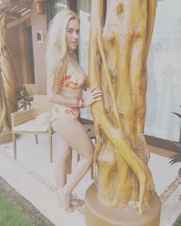 Yuliana Peniche feet photo 14