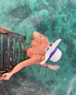 Yuliana Peniche feet photo 19