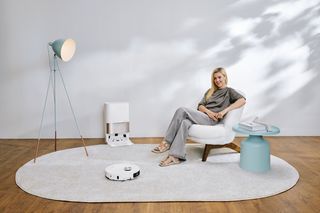 Yulianna Karaulova feet photo thumbnail