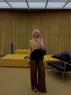 Yulianna Karaulova feet photo 4