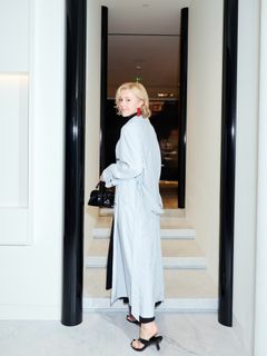 Yulianna Karaulova feet photo 1