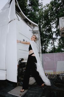 Yulianna Karaulova feet photo 6