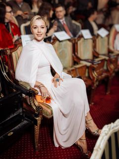 Yulianna Karaulova feet photo 10