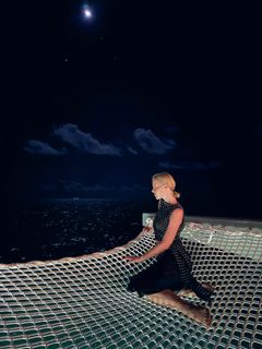 Yulianna Karaulova feet photo 10