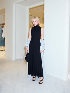Yulianna Karaulova feet photo 1