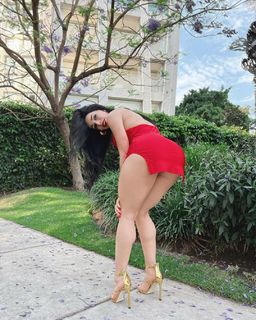 Yuliett Torres feet photo 17