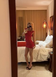 Yuliya Gavrilina feet photo 3