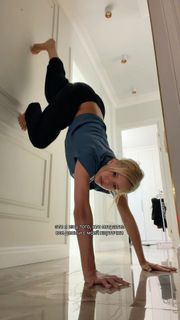 Yuliya Gavrilina feet photo 4