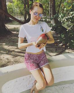 Yuliya Khlynina feet photo 8