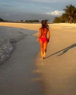 Yuliya Kovalchuk feet photo 12
