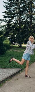 Yuliya Levchenko feet photo 5