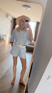 Yuliya Levchenko feet photo 4