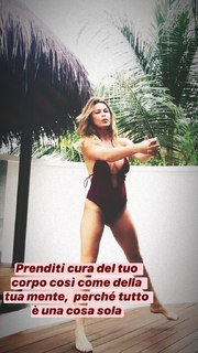 Yuliya Mayarchuk feet photo 9