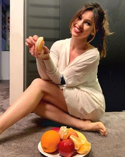 Yuliya Mayarchuk feet photo 6