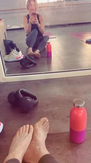 Yuliya Mayarchuk feet photo 6