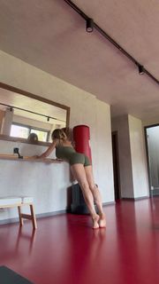 Yuliya Mayarchuk feet photo 7