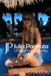 Yuliya Parshuta feet photo thumbnail
