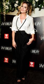 Yuliya Parshuta feet photo thumbnail