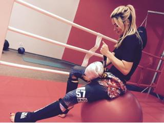 Yuliya Parshuta feet photo thumbnail