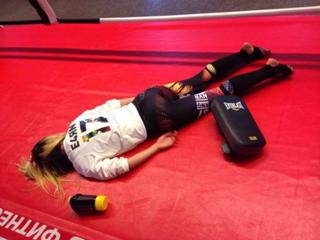 Yuliya Parshuta feet photo thumbnail
