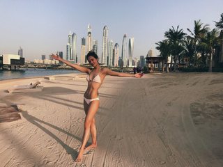 Yuliya Parshuta feet photo thumbnail