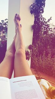 Yuliya Parshuta feet photo thumbnail