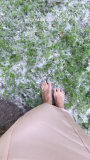 Yuliya Parshuta feet photo thumbnail