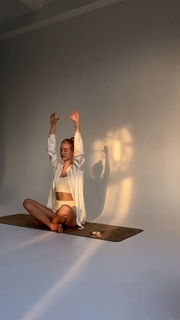 Yuliya Parshuta feet photo thumbnail