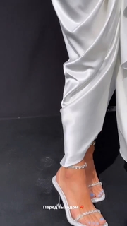 Yuliya Parshuta feet photo thumbnail
