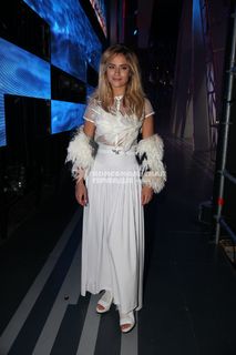 Yuliya Parshuta feet photo thumbnail