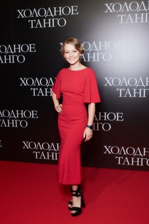 Yuliya Peresild feet photo 9