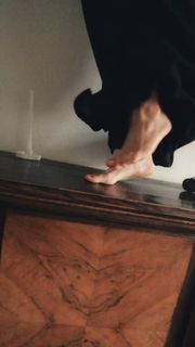 Yuliya Peresild feet photo 16