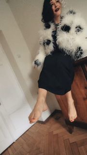 Yuliya Peresild feet photo 10