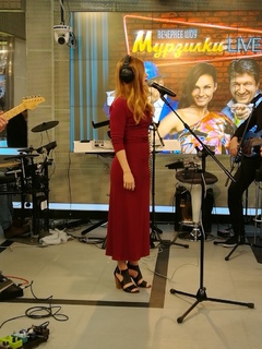Yuliya Savicheva feet photo 17