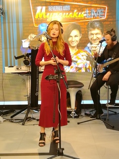 Yuliya Savicheva feet photo 15