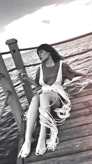 Yuliya Savicheva feet photo 3