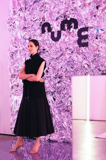 Yuliya Snigir feet photo 3