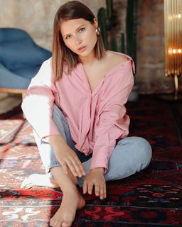 Yuliya Topolnitskaya feet photo 3
